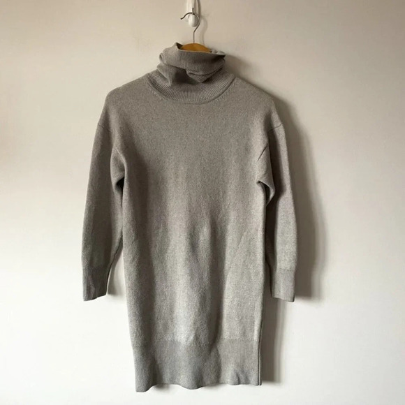 Aritzia Wilfred 100% Merino Wool Italian Yarn Turtleneck Sweater Dress Grey SM - Picture 1 of 6